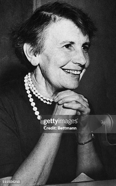 Austrian psychoanalyst Anna Freud , daughter of Sigmund Freud, pioneered the field of child psychoanalysis.