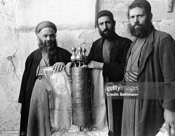 Palestine: Palestine, Nablus. The holy scroll of the Samaritans with the silver case closed. The silver case contains an inlay of copper and silver,...