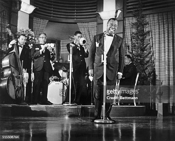 Louis Armstrong Singing on Stage with Band