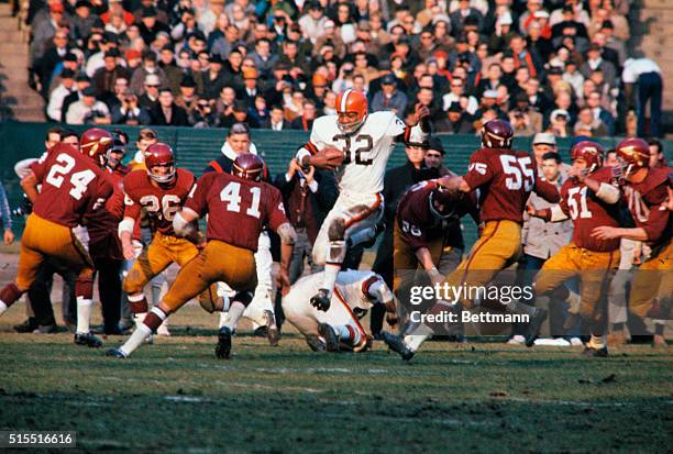 Cleveland Browns fullback Jim Brown in action against the Washington Redskins.