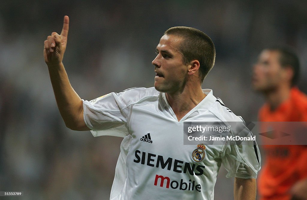 Real Madrid v Valencia
