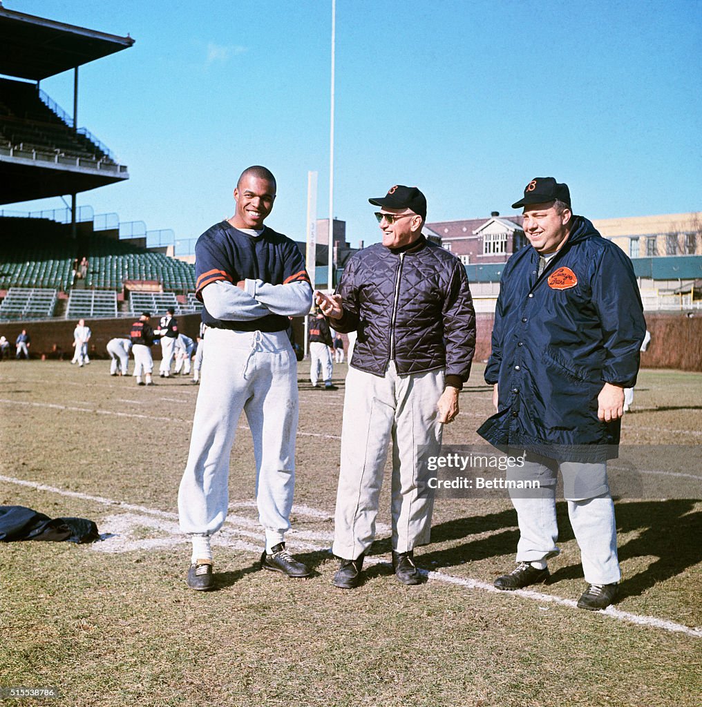 Gale Sayers with Coaches