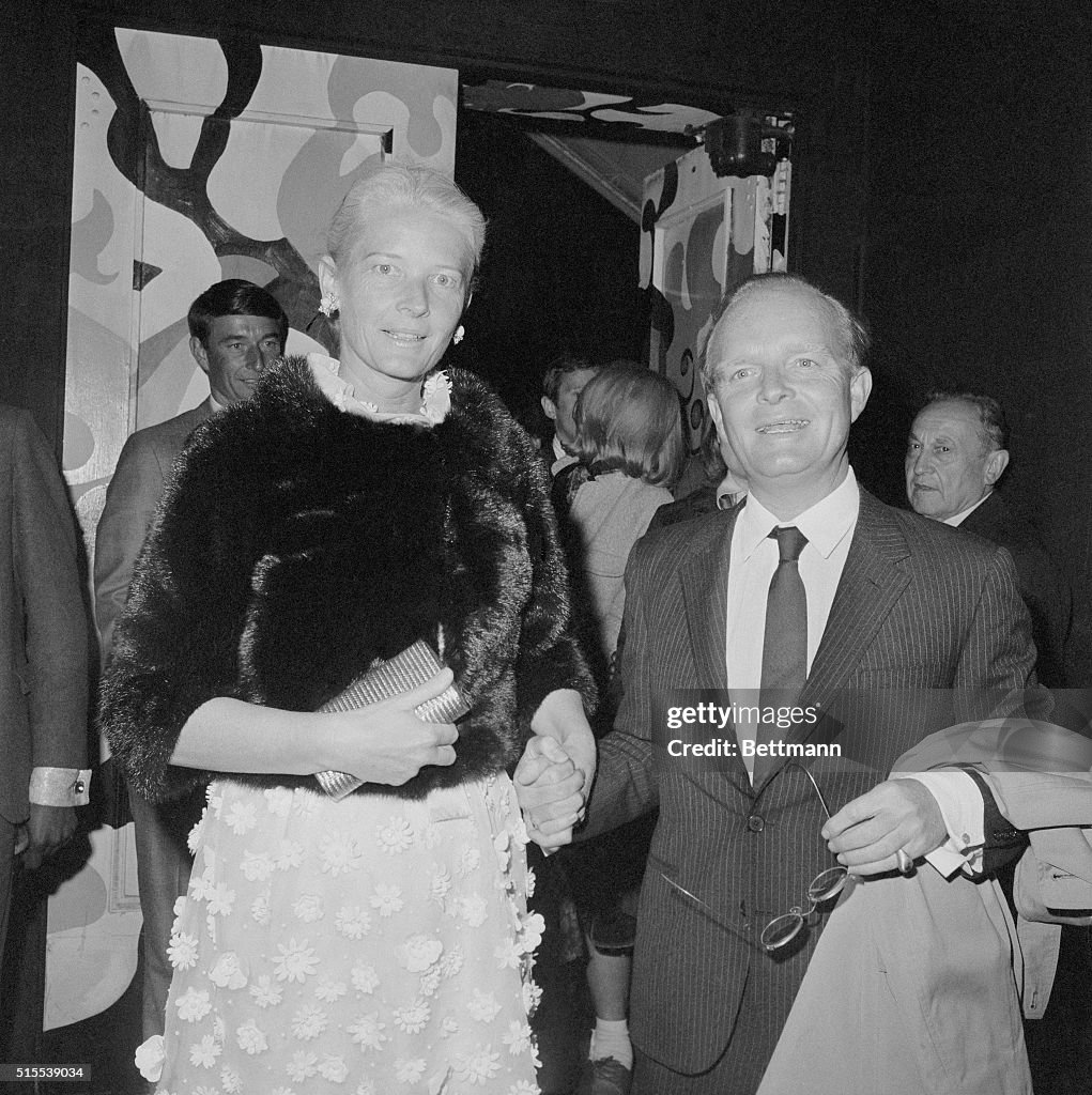 Truman Capote with Mrs. Winston Guest at party at "The Electric... News Photo Getty Images