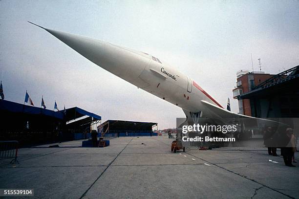 ANGLO-FRENCH AIRLINER CONCORDE...PROTOTYPE SHOWN AT TOULOUSE. DECEMBER 12, 1967. BRITISH AND FRENCH TEST PILOTS ARE SEEM IN FOREGROUND. COLOR DUPE