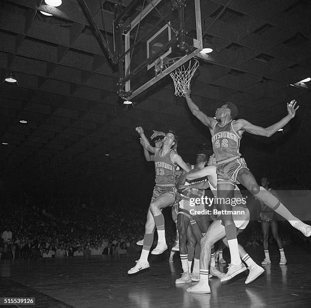 Connie Hawkins Photos and Premium High Res Pictures - Getty Images