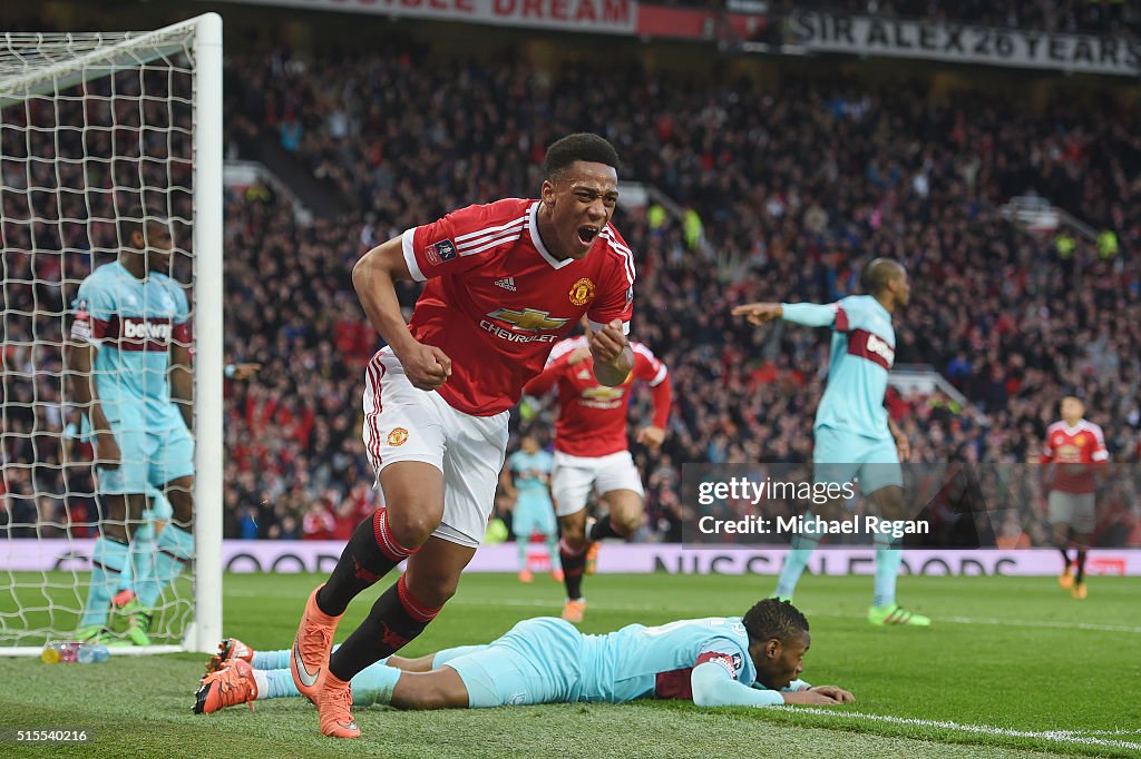 Manchester United v West Ham United - The Emirates FA Cup Sixth Round Replay