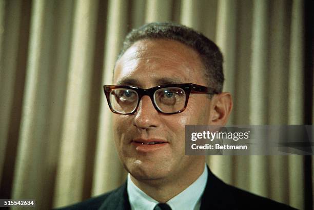 Henry Kissinger named an assistant to President elect Nixon for National Security Affair.