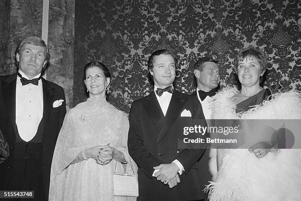 Social Obligations. New York: Sweden's King Carl XVI Gustaf and Queen Silvia attend the jubilee banquet marking the 75th anniversary of the...