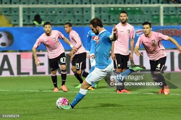 Napoli Gonzalo Higuain kicks the ball during the Italian Serie A football match Palermo vs SSC Napoli on March 13, 2016 at the Renzo Barbera stadium...