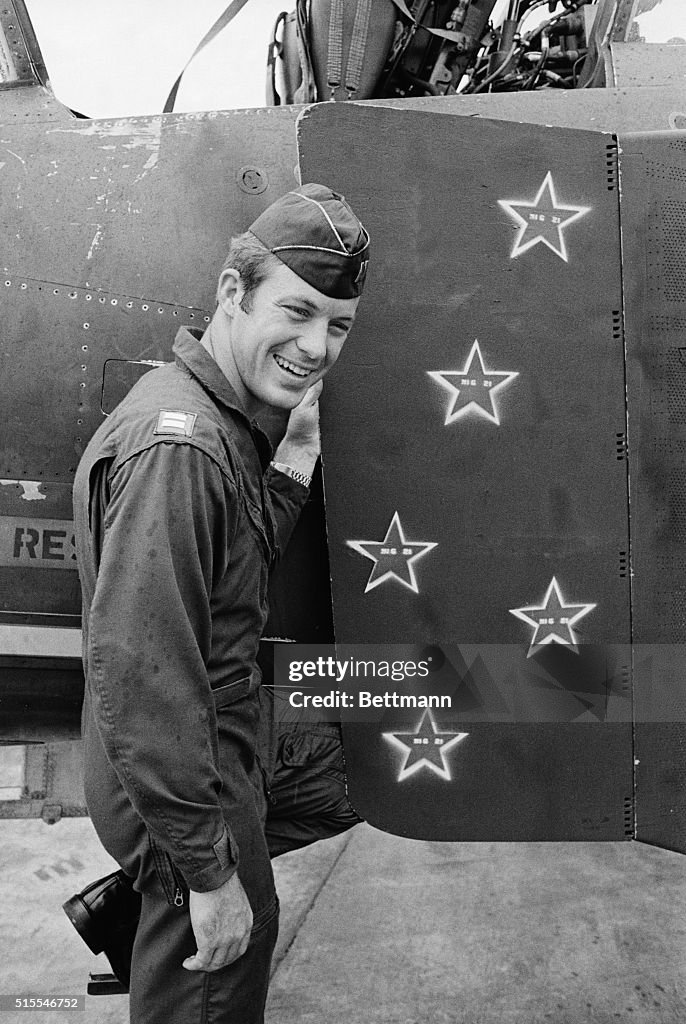 Capt. Steve Ritchie stands next to his Phantom jet fighter with five ...