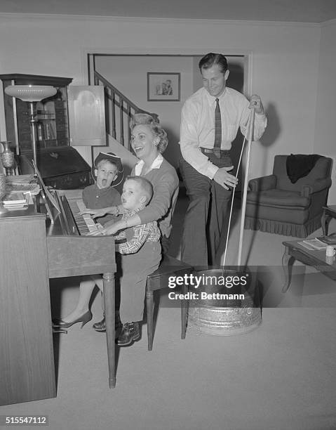 53 New York Giants Kyle Rote Photos & High Res Pictures Getty Images