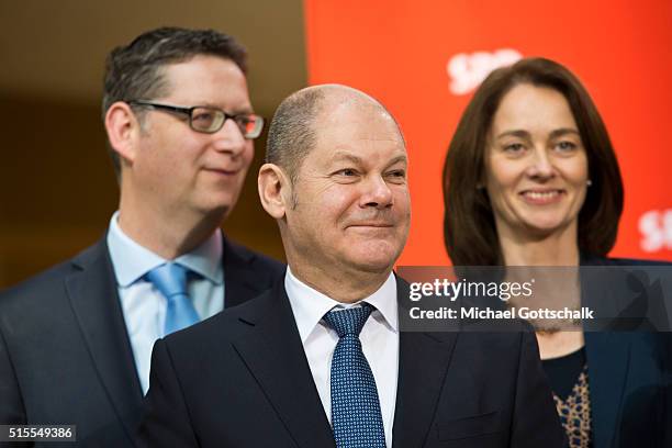 Berlin, Germany SPD head in Hessen, Torsten Schaefer-Guembel, Olaf Scholz, Mayor of Hamburg, and SPD secretary general, Katharina Barley appear on...