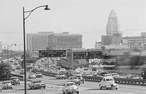 Los Angeles: Sunday drivers jam the Los Angeles freeway system with nothing more to complain about than a light smog. In contrast New York City was...