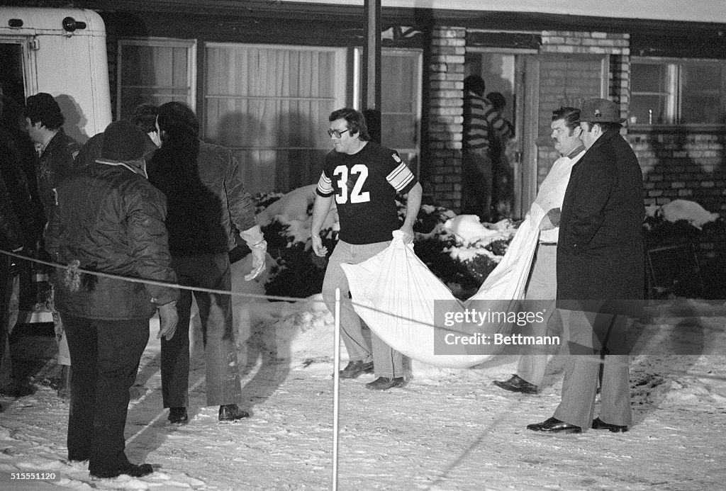John Wayne Gacy Murders.The Body Count Grows