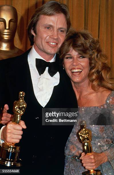 Hollywood, California: Actress Jane Fonda and actor John Voight with their Oscars which they won at 51st annual Academy Awards at Music Center. She...