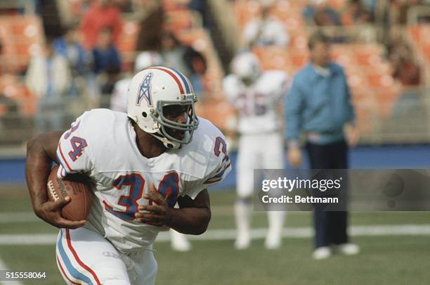 Earl Campbell, Houston Oilers.