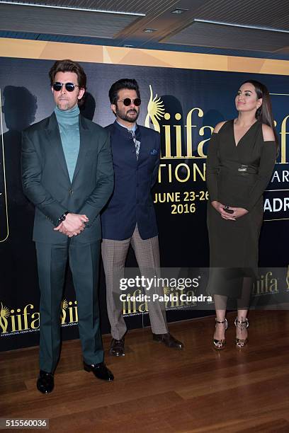 Actors Hrithik Roshan, Anil Kapoor and Sonakshi Sinha attend the 17th International Indian Film Academy awards press conference at the Retiro Park on...