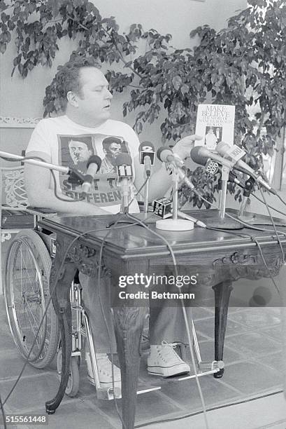 Hustler magazine publisher Larry Flynt, announces his run for Presidency and also that he has Vicki Morgan tapes and Reagan is on them.