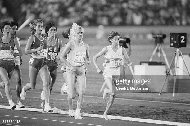 Zola Budd the bare footed runner from South Africa, now running for Great Britain, runs in the third heat of the women's 3000 meter run at the...