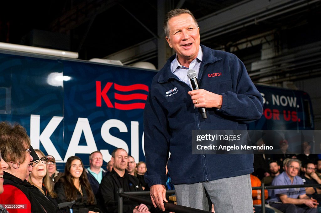 John Kasich Campaigns In Ohio One Day Before Primary