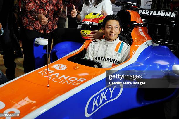 Formula One Cars Lineup Photos and Premium High Res Pictures - Getty Images