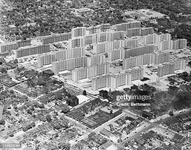 Aerial view of the massive Pruitt-Igoe housing project in St. Louis. Minoru Yamasaki, architect.