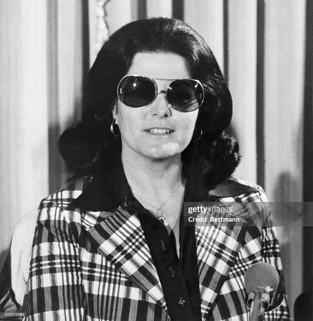 Judith Campbell Exner, the mysterious "close friend" of John F.... News