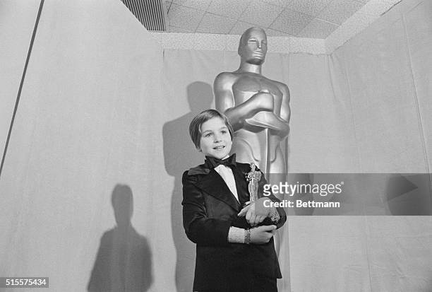 Tatum O'Neal holds the Oscar she won for working alongside her father in the movie Paper Moon. At 9 years old, O'Neal was one of the youngest Oscar...