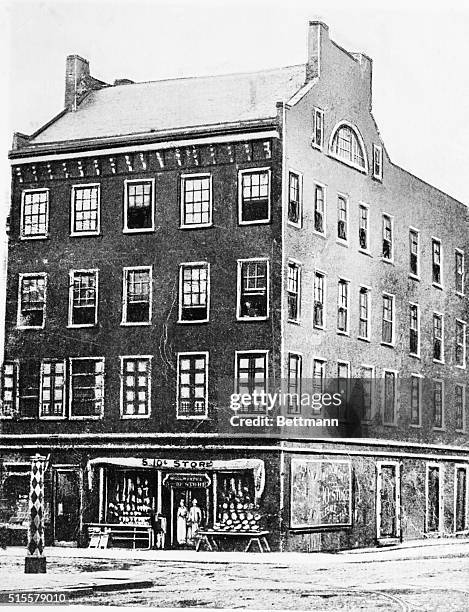 First Store House 54 Fw Woolworth Store Stock Photos, High-Res Pictures, and Images ...