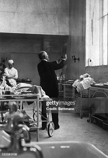 Halsted William Halsted Photos and Premium High Res Pictures - Getty Images