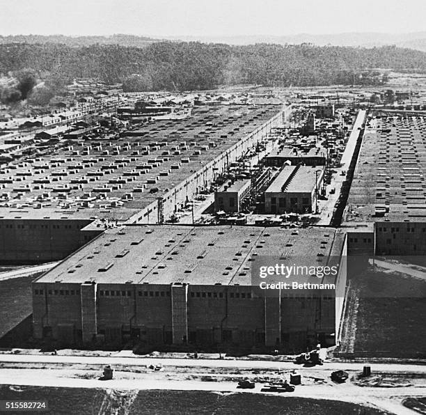 Oak Ridge Factory 28 Oak Ridge Tennessee Plant Stock Photos, High-Res Pictures, and ...