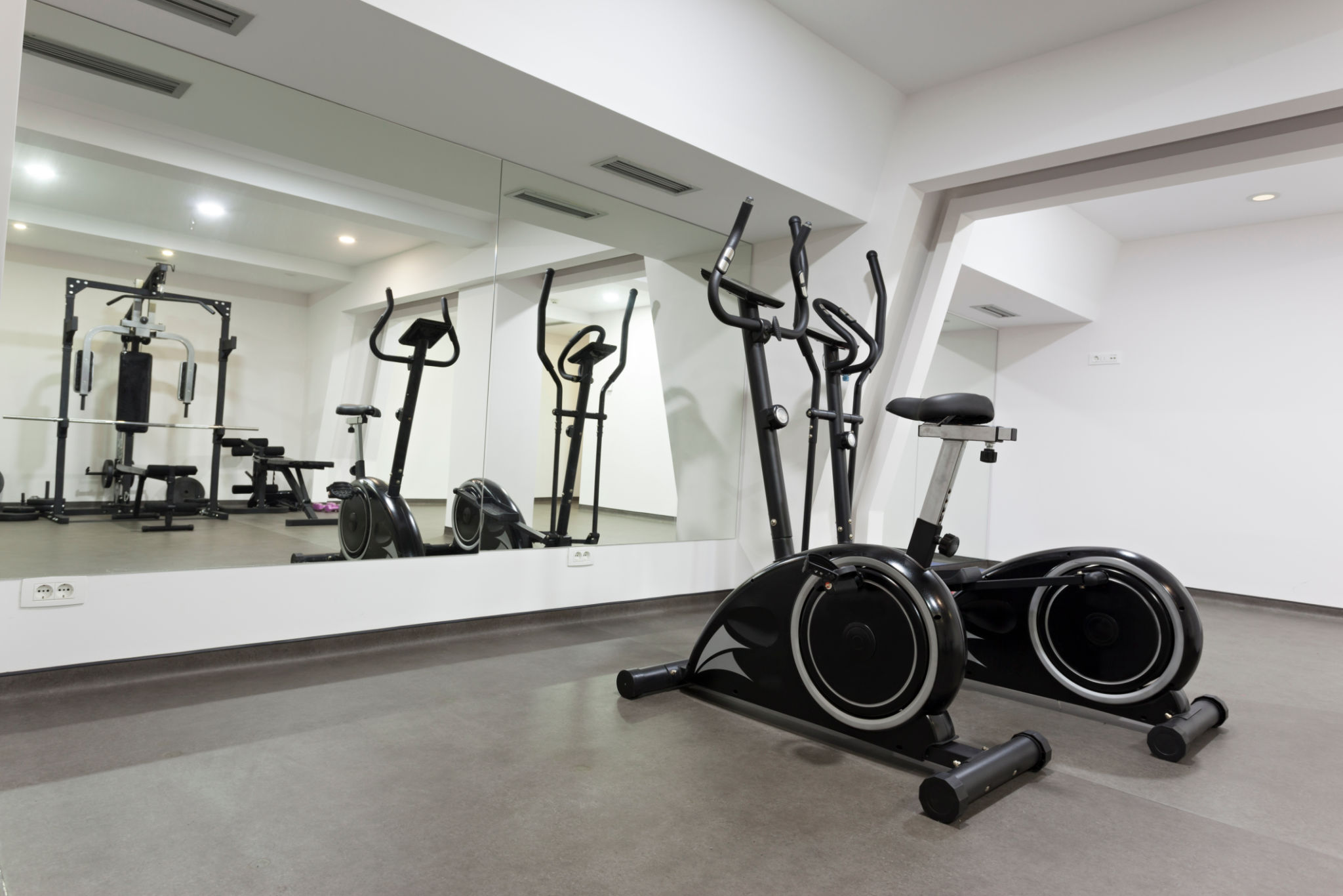 custom gym mirrors