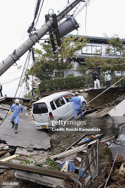 earthquake measuring 6.8 rocks japan - japan earthquake stock pictures, royalty-free photos & images