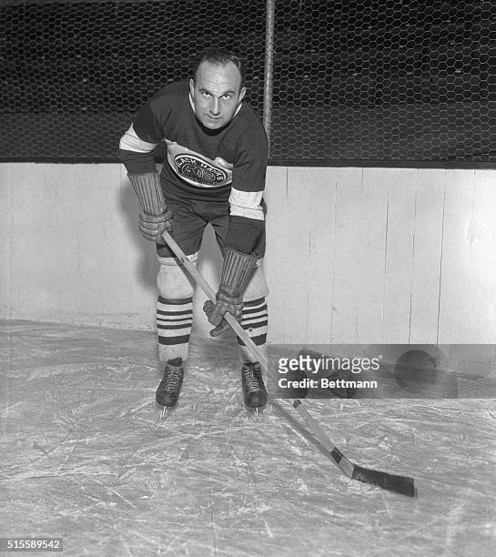 Howie Morenz, center for the Chicago Black Hawks of the National Hockey League, and 1933's winners of the Stanley Cup, is shown in this photograph.