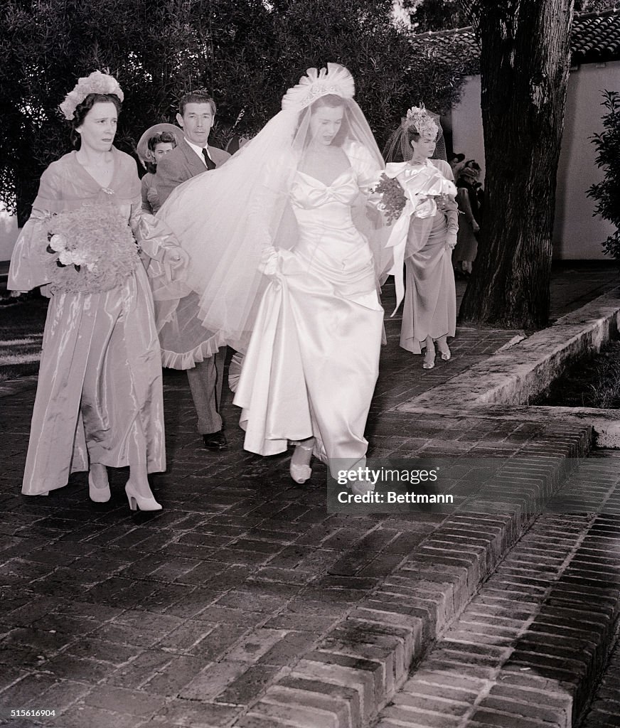 Gloria Vanderbilt and Daughter at Wedding