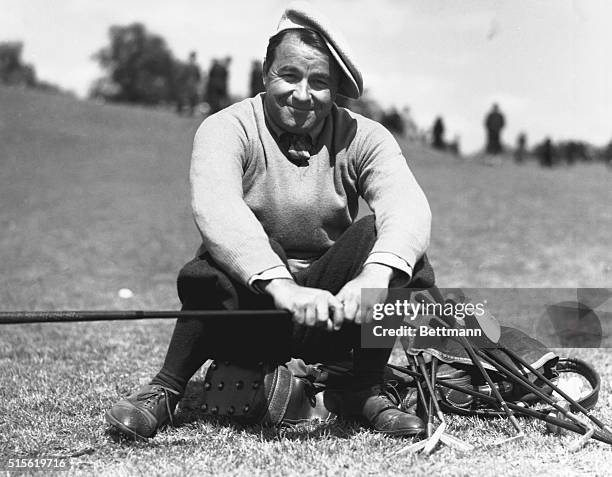 Gene Sarazen, last year's winner of the Masters Tournament, told the press that he was "worried" about his golf, after he finished the first round of...