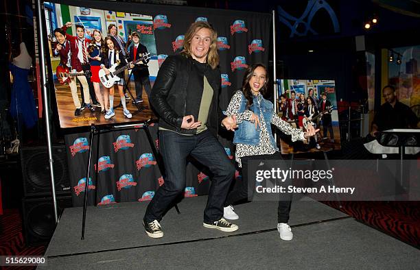 Actors Breanna Yde and Tony Cavalero visit Planet Hollywood Times Square on March 14, 2016 in New York City.