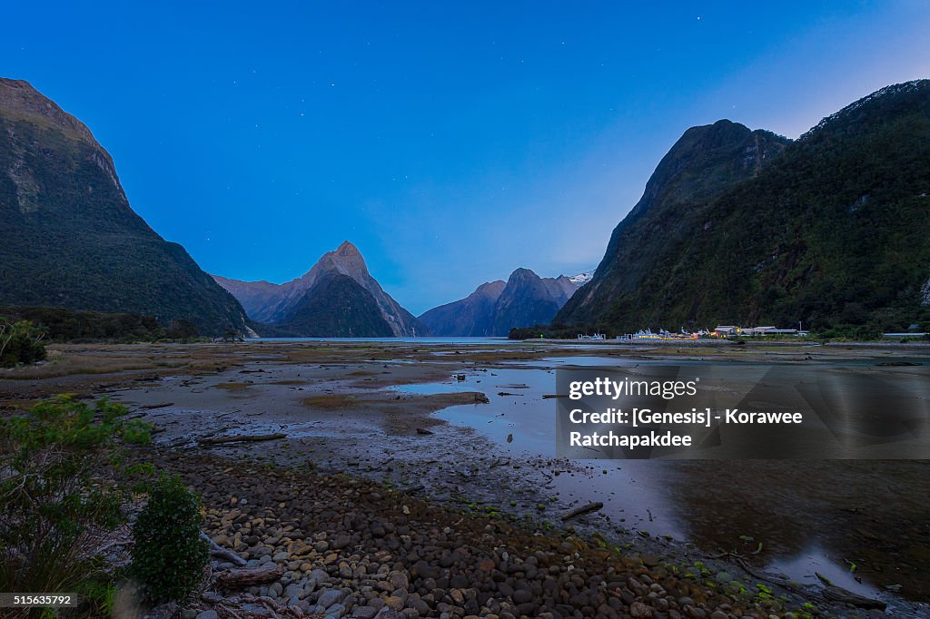 Milford sound in the evening with the star in the sky