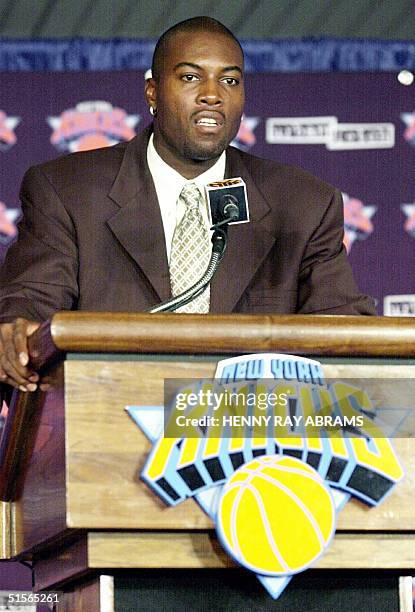 Glen Rice, former Los Angeles Laker, at a news conference in New York 21 September, 2000. Rice was traded to the New York Knicks in a four-team,...