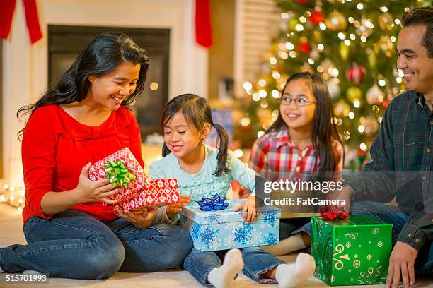 navidad - filipino fotografías e imágenes de stock