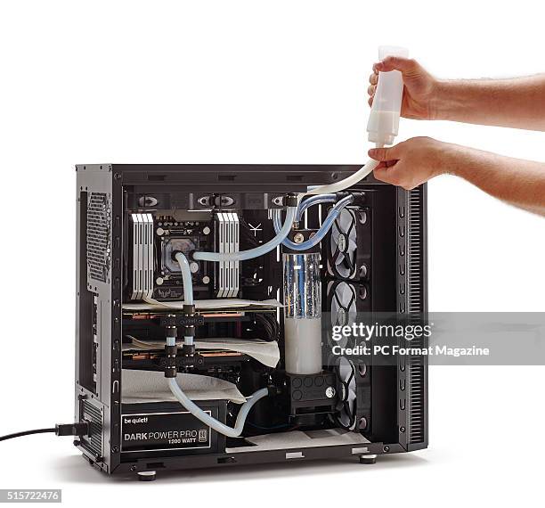 Cpu Chassis Simple 196 Pc Chassis Stock Photos, High-Res Pictures, and Images - Getty Images