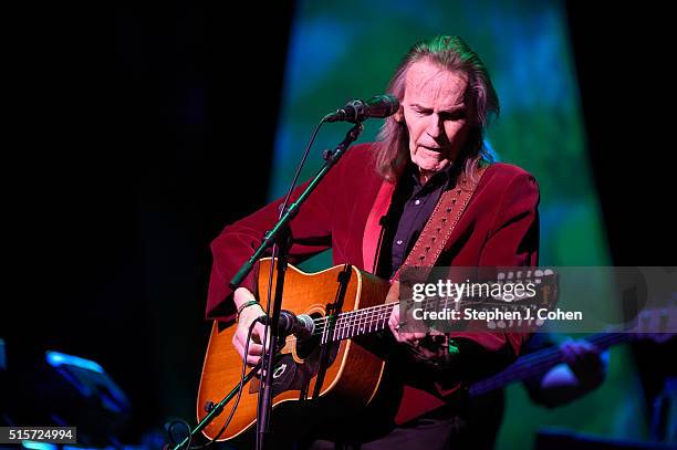 Gordon Lightfoot performs at the Brown Theatre on March 14, 2016 in Louisville, Kentucky.