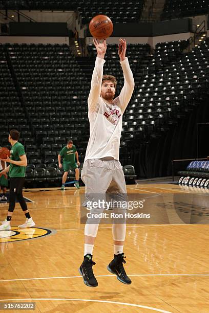 Shayne Whittington of the Indiana Pacers warms up before the game against the Boston Celtics on March 15, 2016 at Bankers Life Fieldhouse in...
