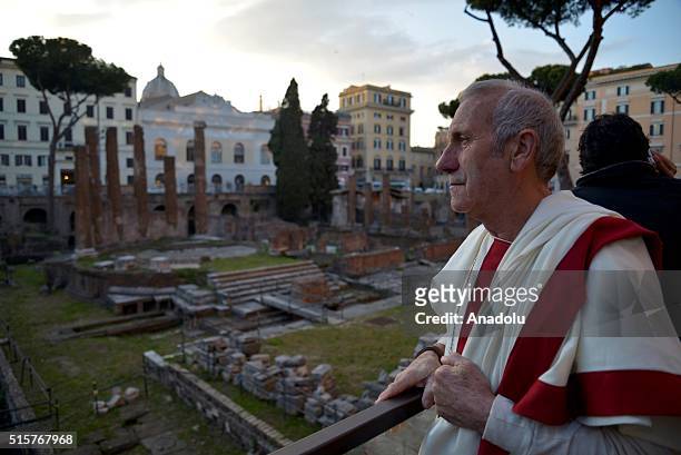 Performers from the "Gruppo Storico Romano" take part in a show, reenacting the assassination of Julius Caesar in Rome, Italy on March 16, 2016 to...