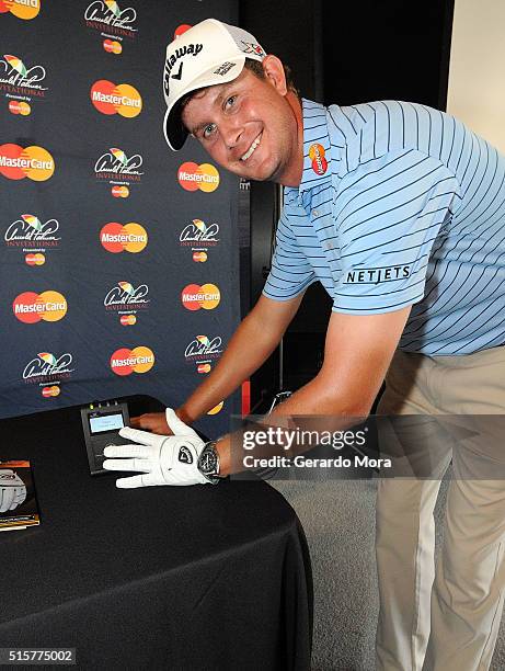 Golfer, Harris English teams up with MasterCard at the Arnold Palmer Invitational Presented by MasterCard to show how a payment can be made simply...