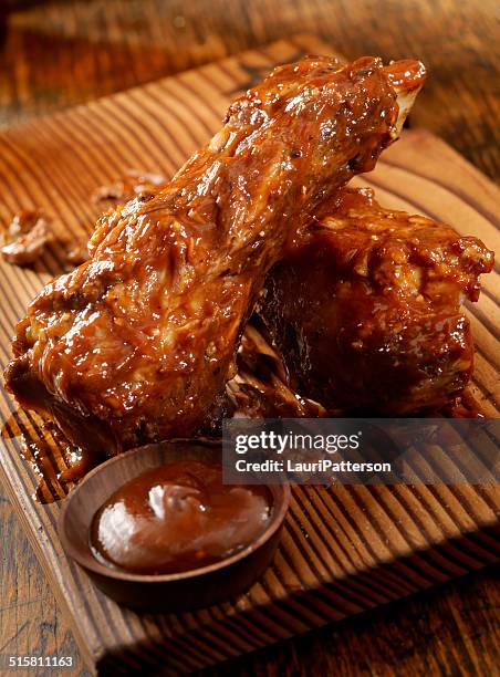 Messy Ribs Photos and Premium High Res Pictures - Getty Images