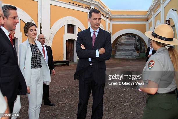 Governor of Puerto Rico, Alejandro Garcia Padilla, King Felipe VI and Queen Letizia of Spain visit Fort San Felipe del Morro on March 15, 2016 in San...