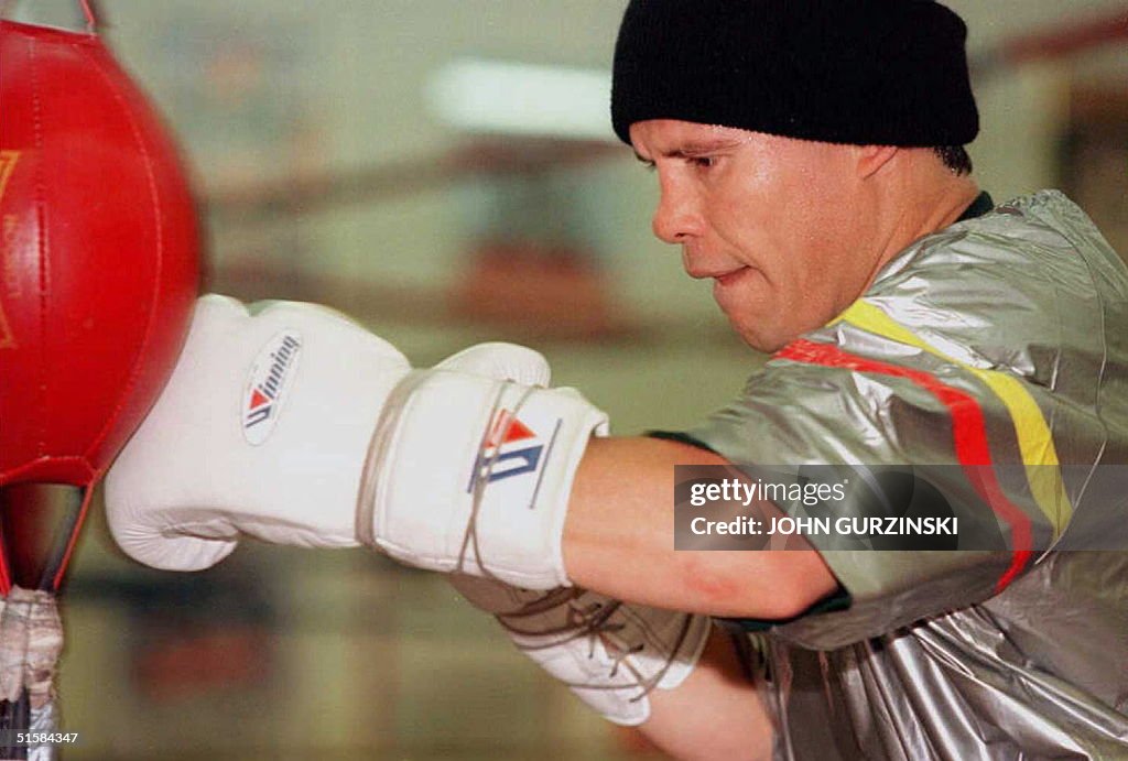 Julio Cesar Chavez works out 03 February in Las Ve