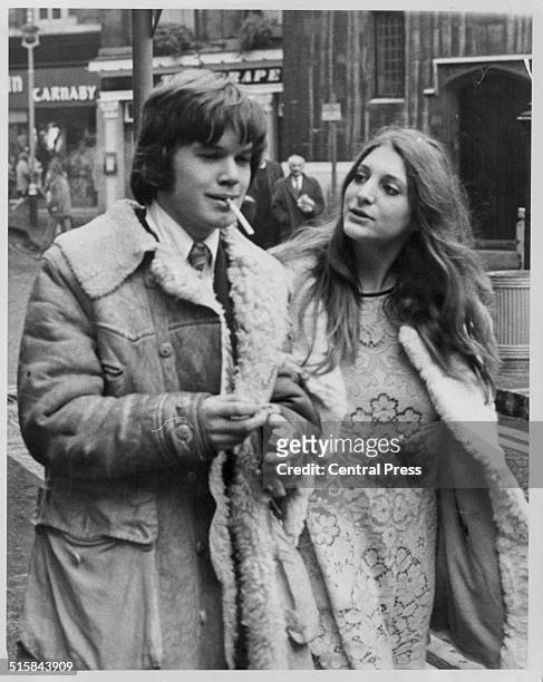 Musician Chris Jagger, brother of pop singer Mick Jagger, attending a court appearance with Suzy Creamtree, London, December 21st 1967.