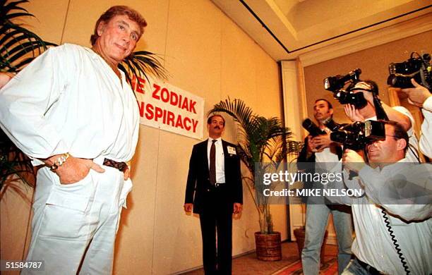 Bob Guccione , Penthouse magazine publisher, poses for photographer 06 March in Santa Monica, California, during a rare promotional appearance to...